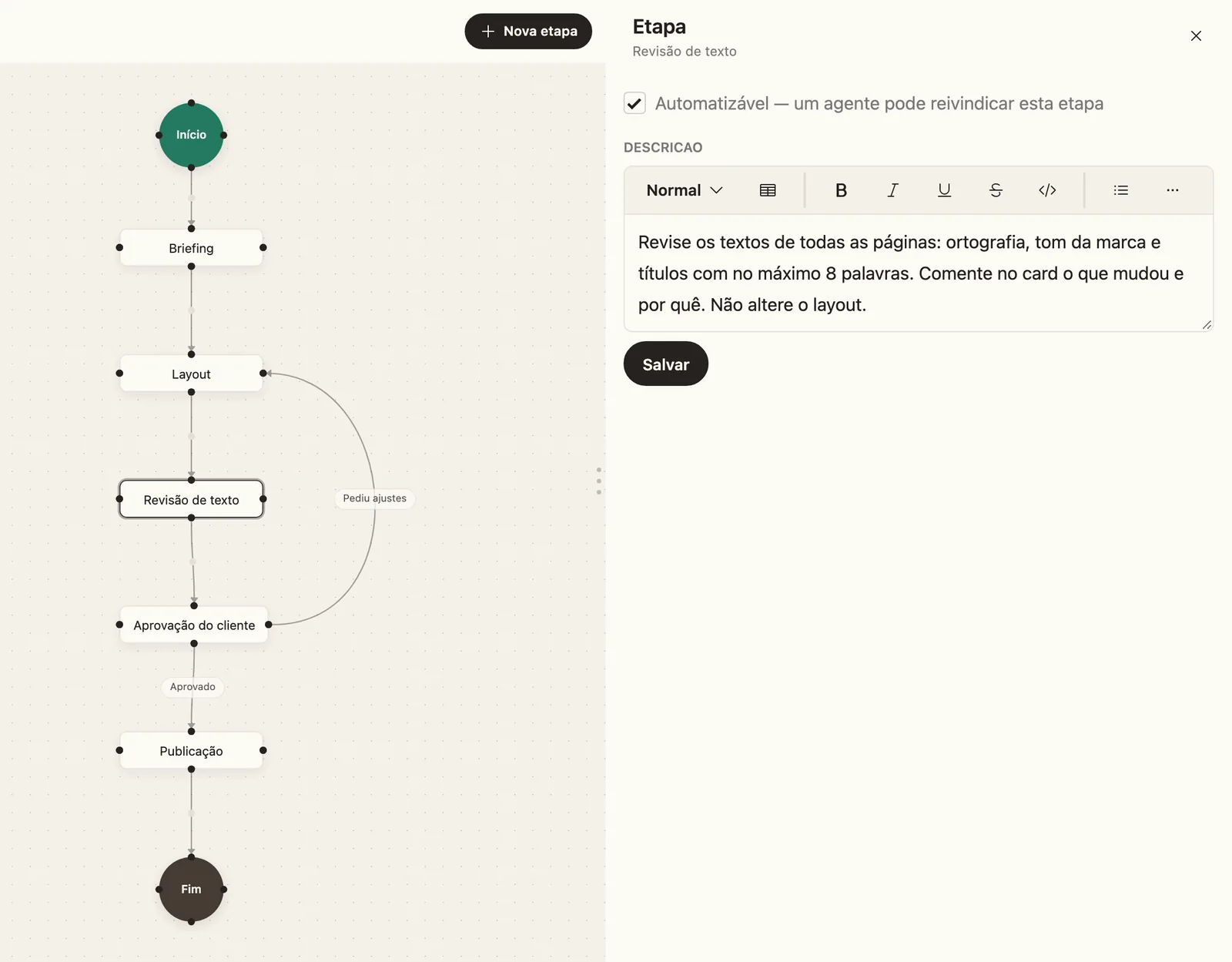 Editor de fluxo com a descrição de uma etapa aberta ao lado